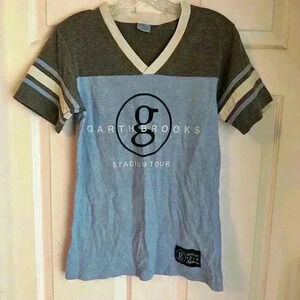 Garth Brooks T Shirt Women Sz M Blue Grey Stadium Tour Exclusive Jersey Country